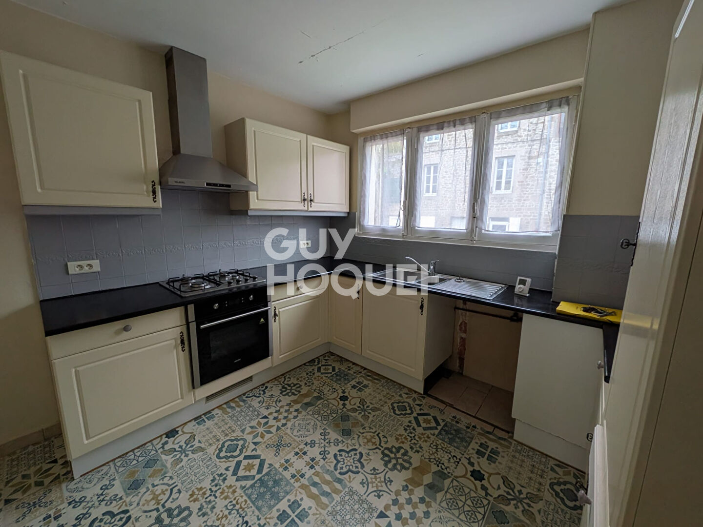 Maison DINAN environ 100 M²