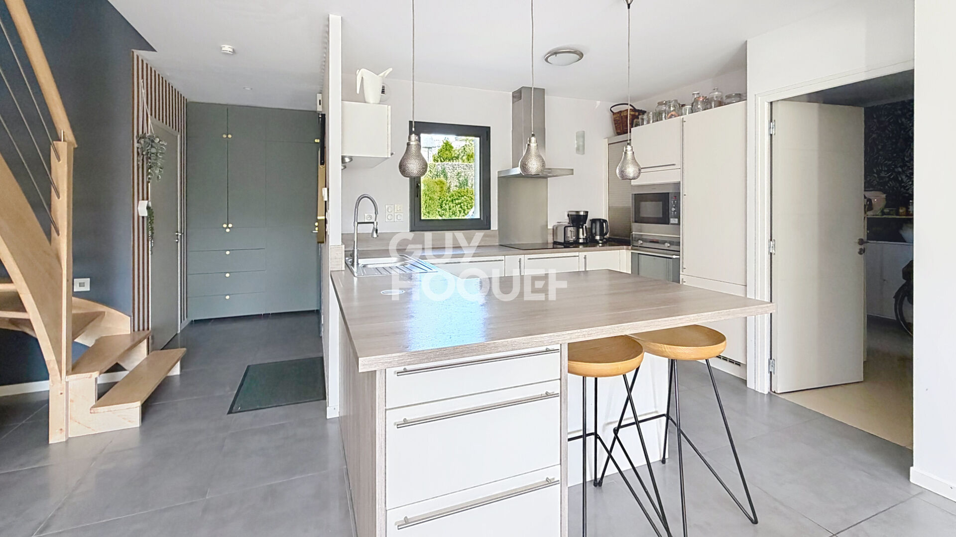 MAISON FAMILIALE - DINAN  A PIED- 4 CH - BBC - CALME