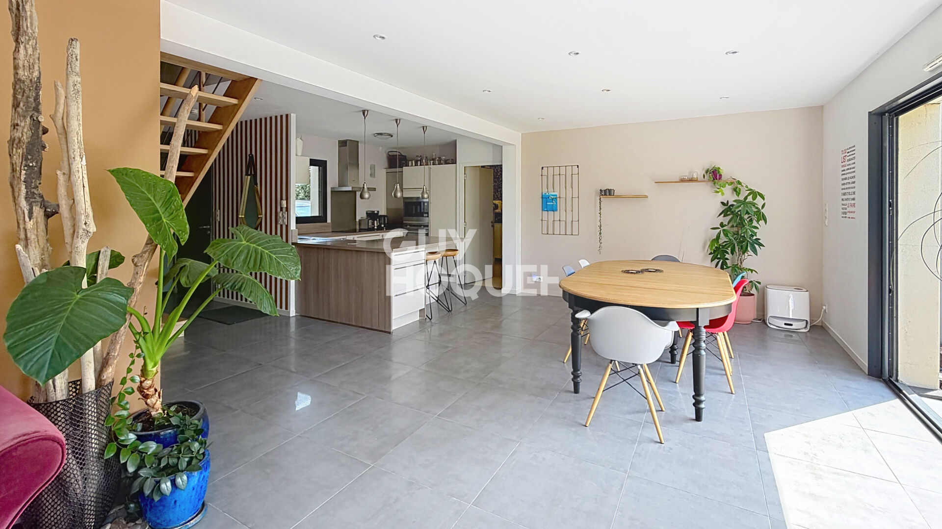 MAISON FAMILIALE - DINAN  A PIED- 4 CH - BBC - CALME