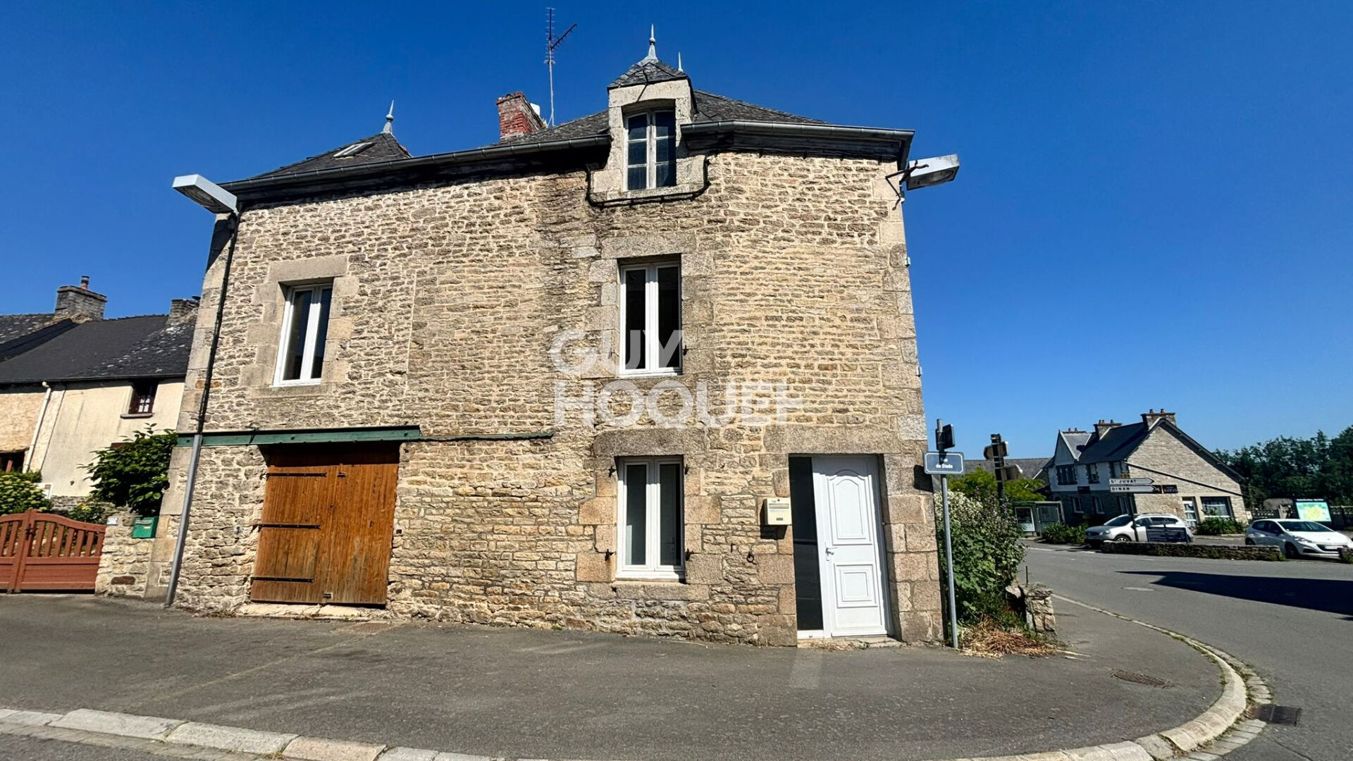 Maison de bourg en centre de Plumaudan