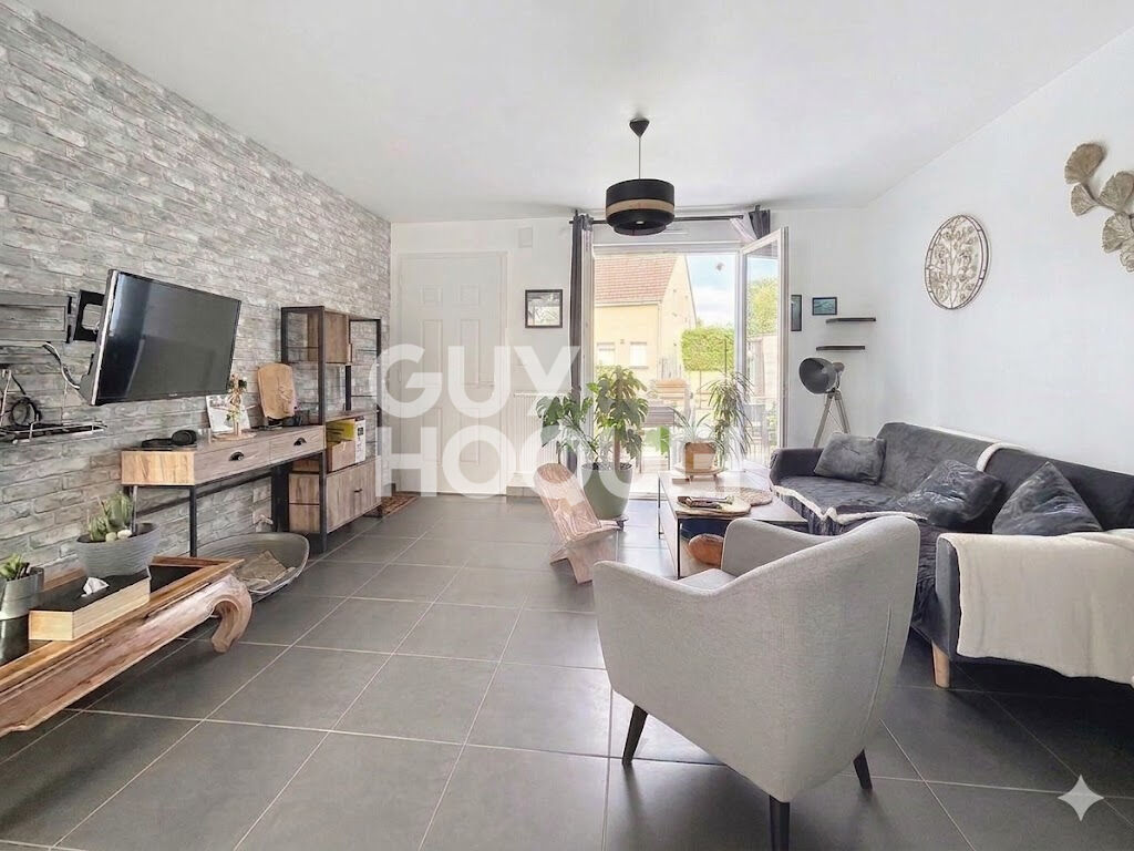 Maison contemporaine de PLAIN PIED  d'environ 70 m²  22100 LANVALLAY