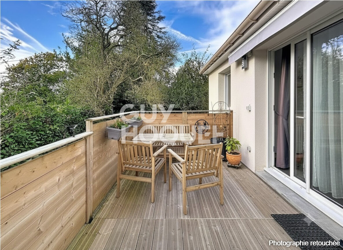 Maison contemporaine de PLAIN PIED  d'environ 70 m²  22100 LANVALLAY