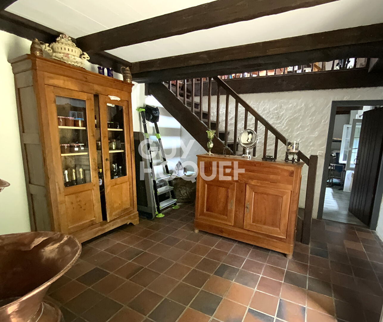 Charmante chaumière de 167 m² sur un terrain de 3403 m²