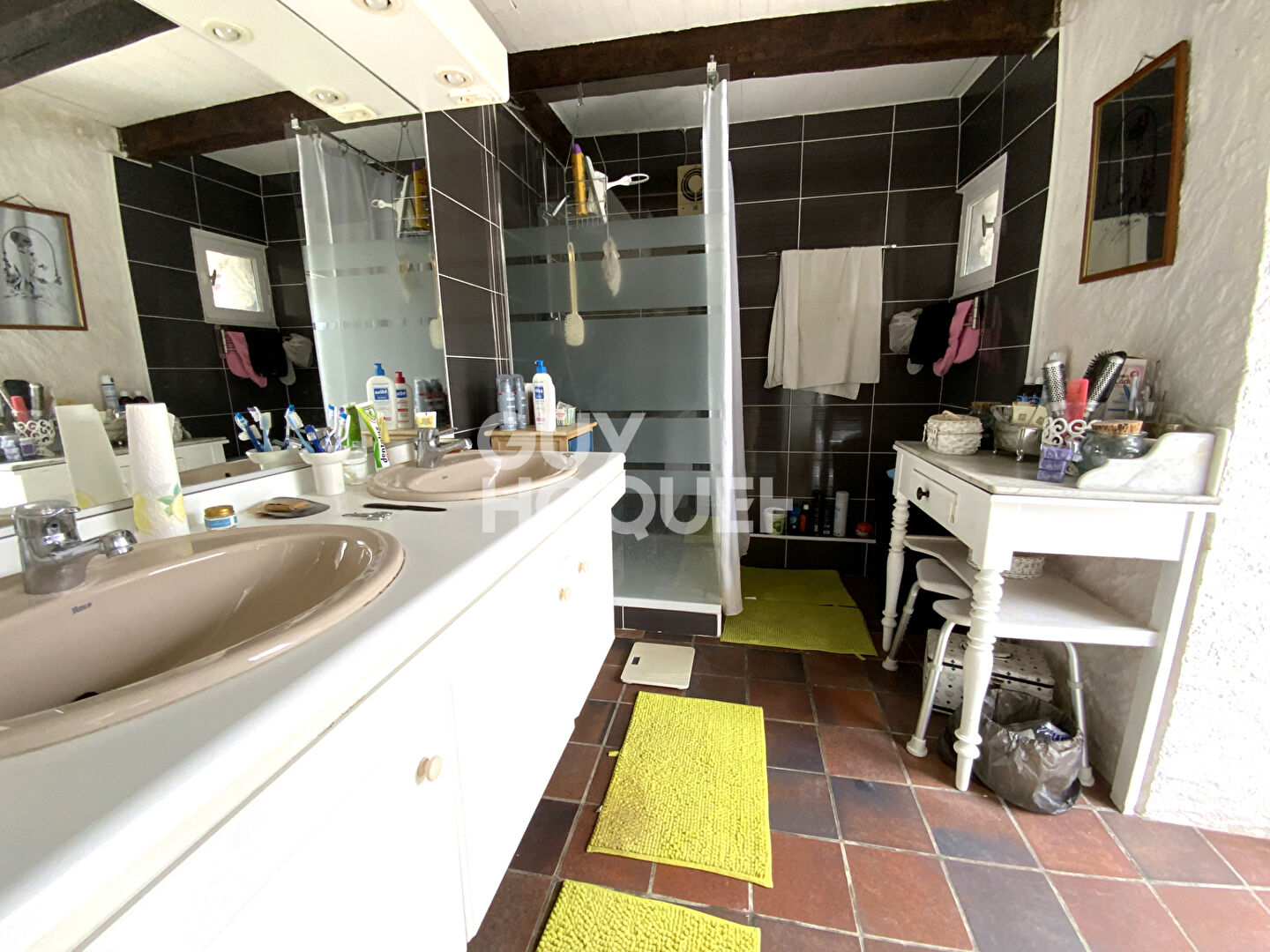 Charmante chaumière de 167 m² sur un terrain de 3403 m²