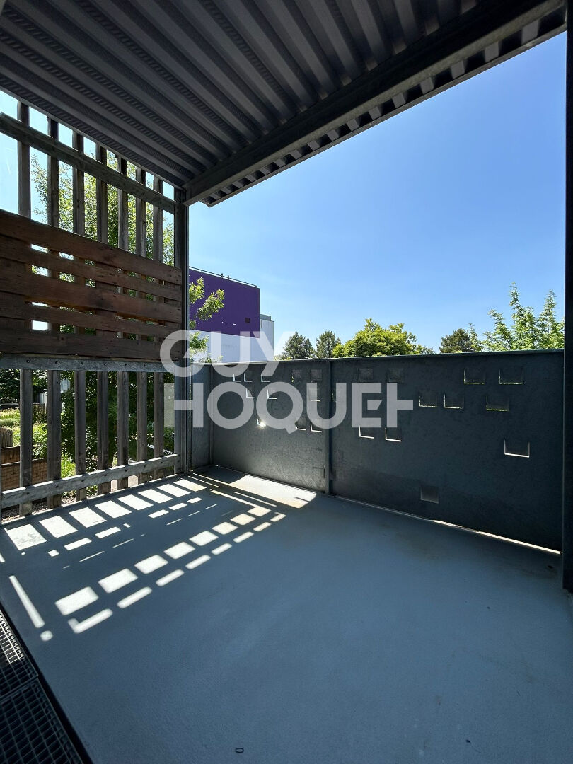 Saint-Herblain Bourg - appartement T2 lumineux avec balcon, parking et gardien