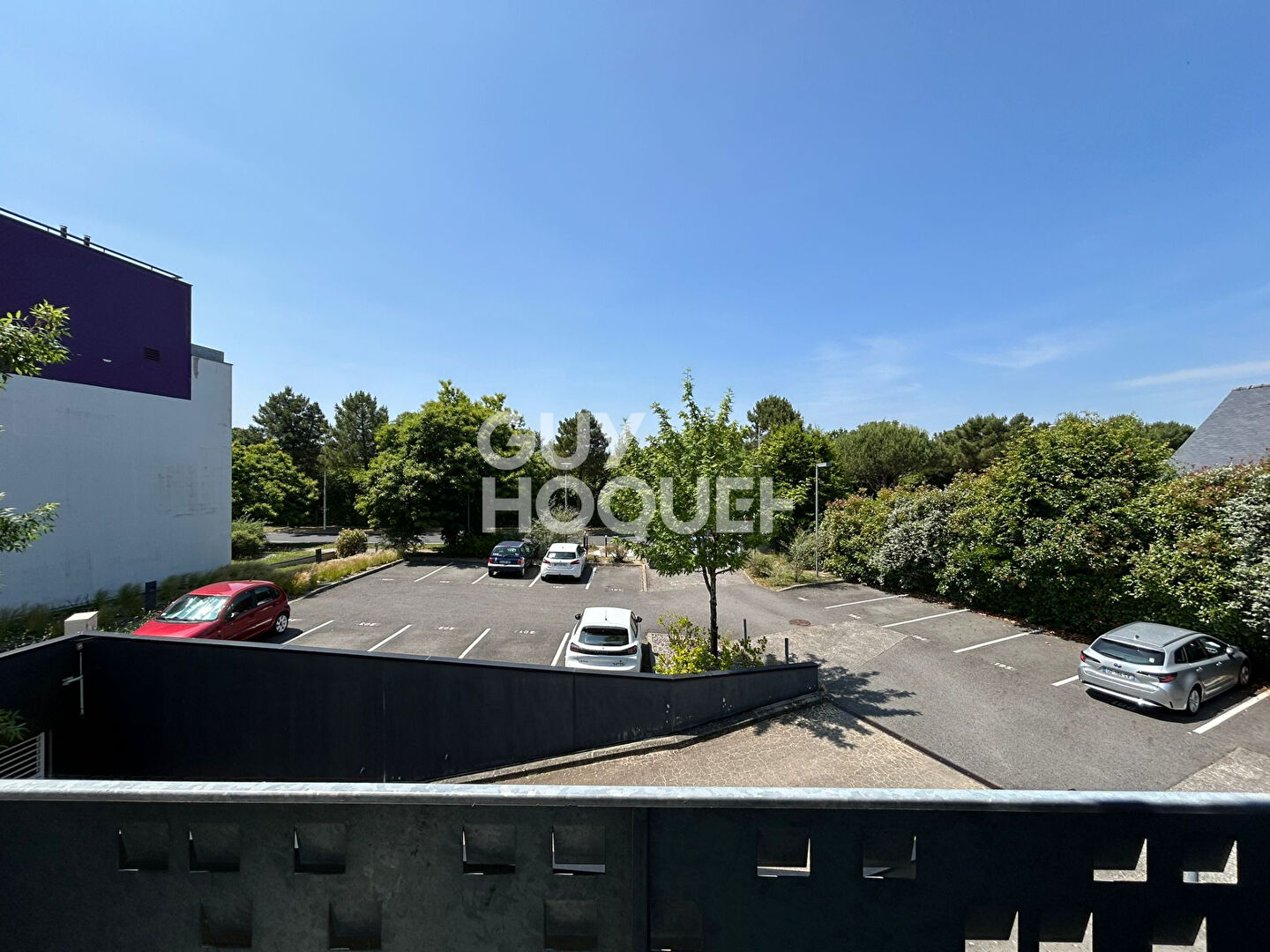 Saint-Herblain Bourg - appartement T2 lumineux avec balcon, parking et gardien