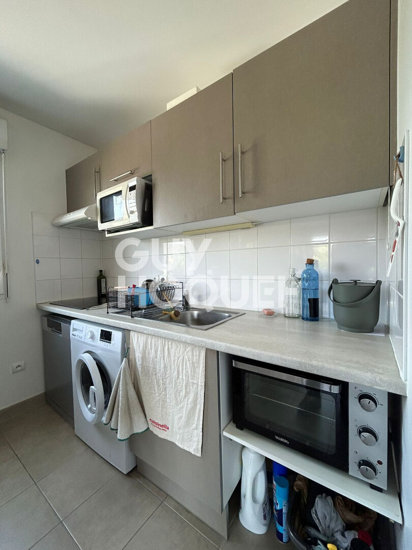 Saint-Herblain Bourg - appartement T2 lumineux avec balcon, parking et gardien