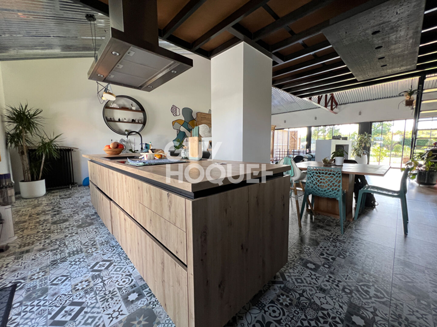 DOMPIERRE SUR MER : maison F6 (180 m²) à vendre