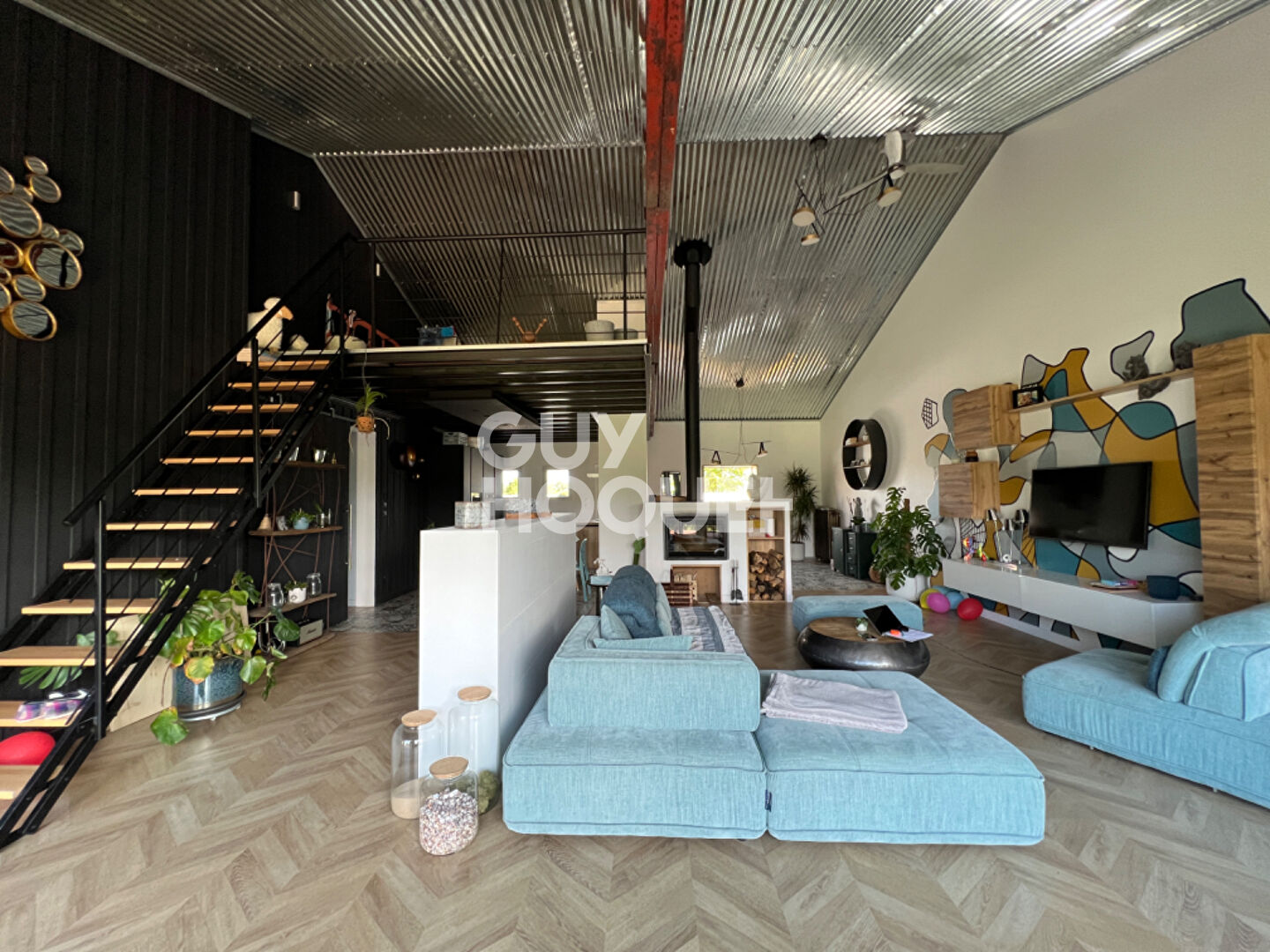 DOMPIERRE SUR MER : maison F6 (180 m²) à vendre