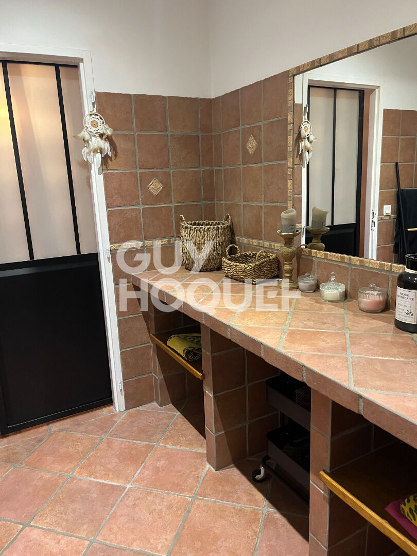 VENTE : maison F10 (287 m²) à CHARRON