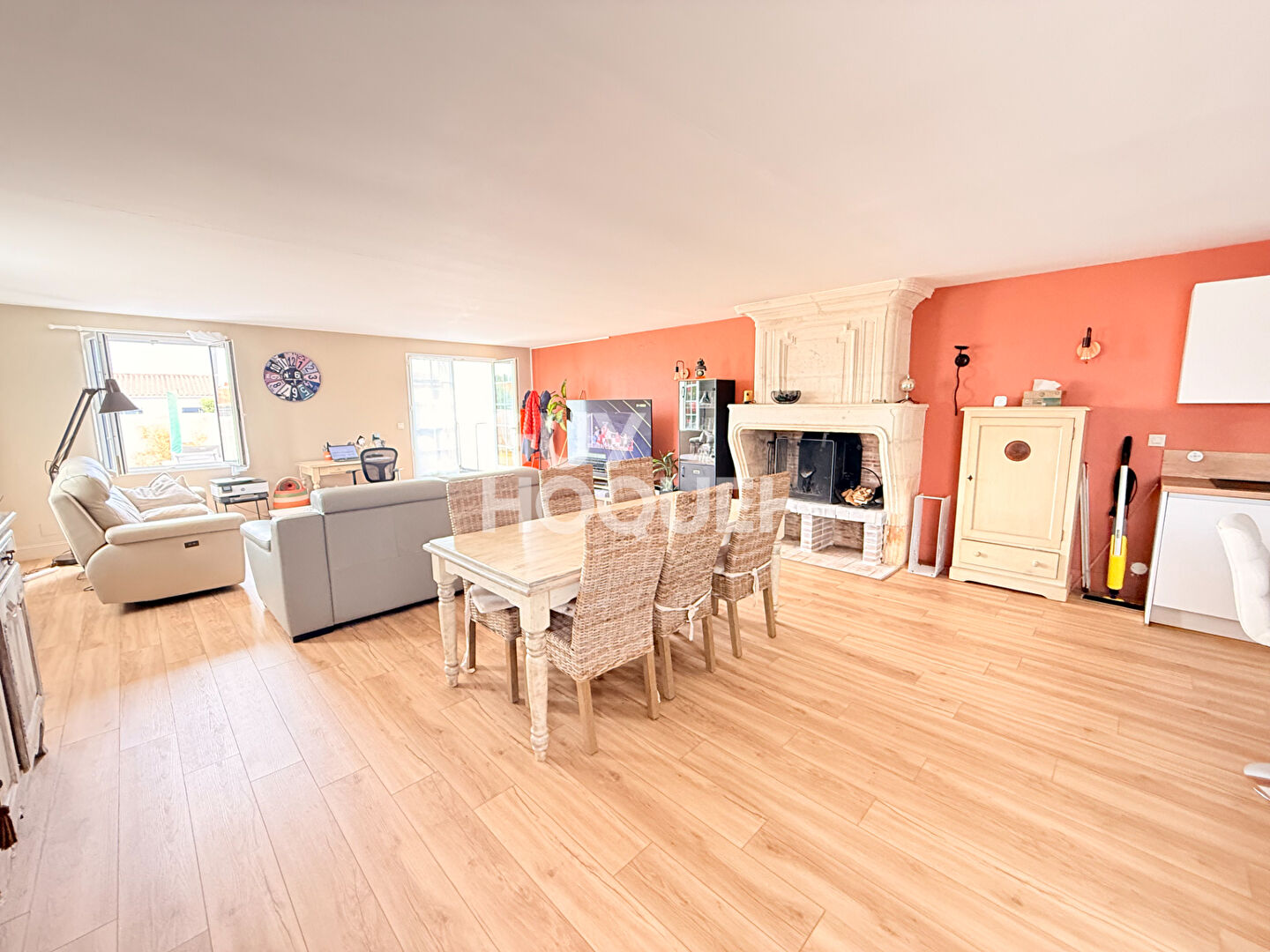 Maison à vendre à Nieul sur Mer - Proche de la mer