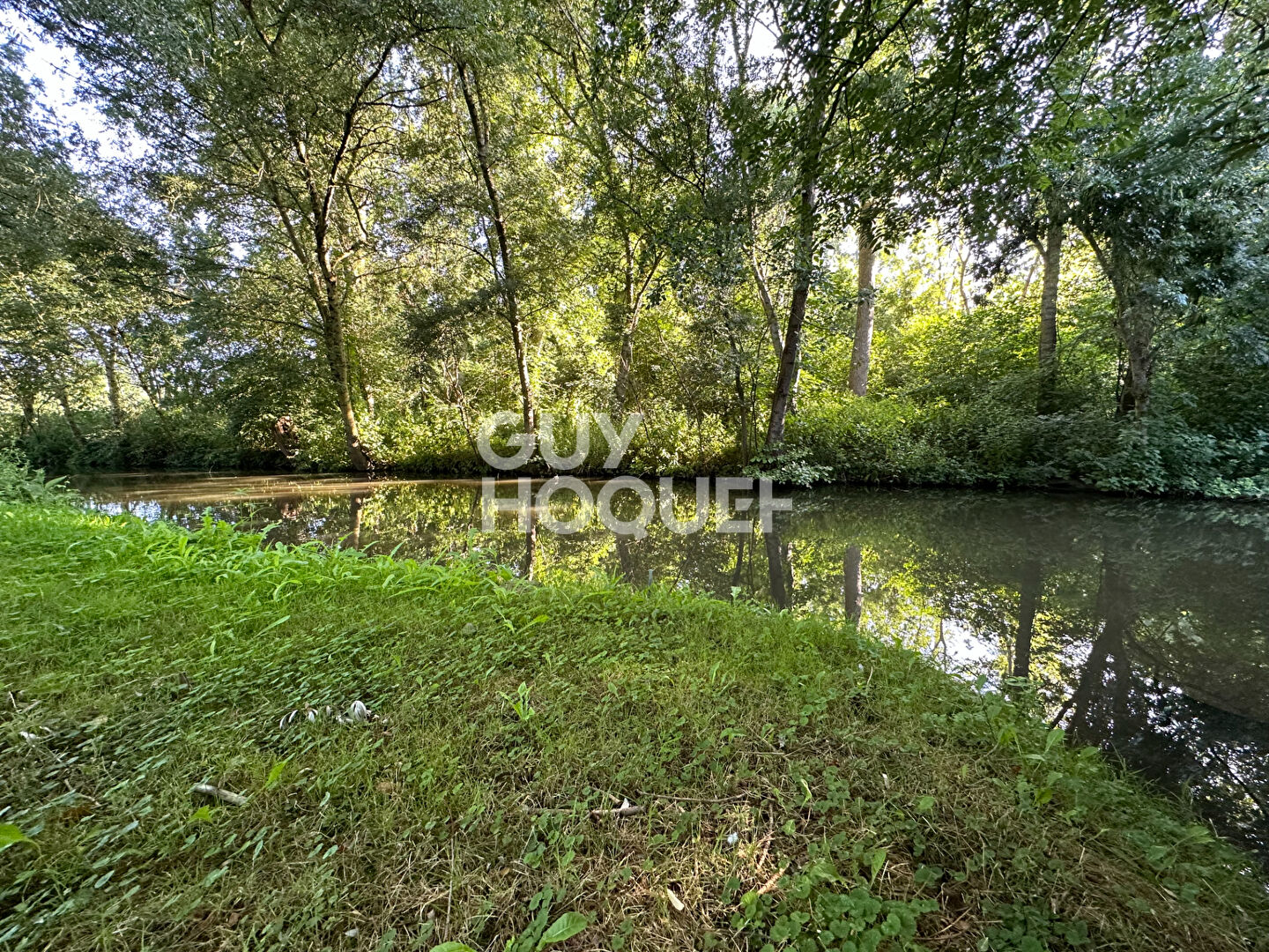 VENTE : maison 4 pièces (102 m²) au VANNEAU IRLEAU