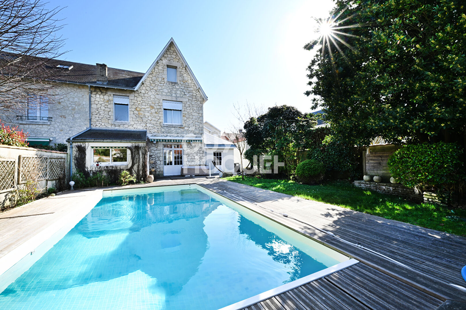 LA ROCHELLE : maison F6 (150 m²) à vendre