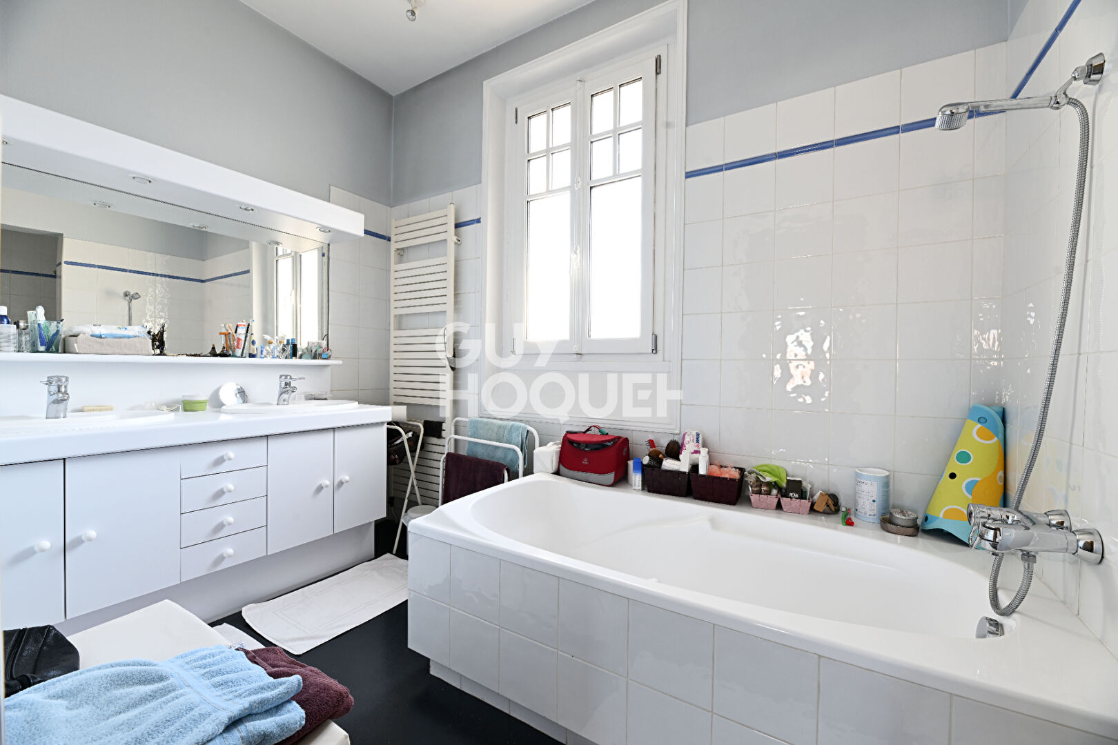 LA ROCHELLE : maison F6 (150 m²) à vendre