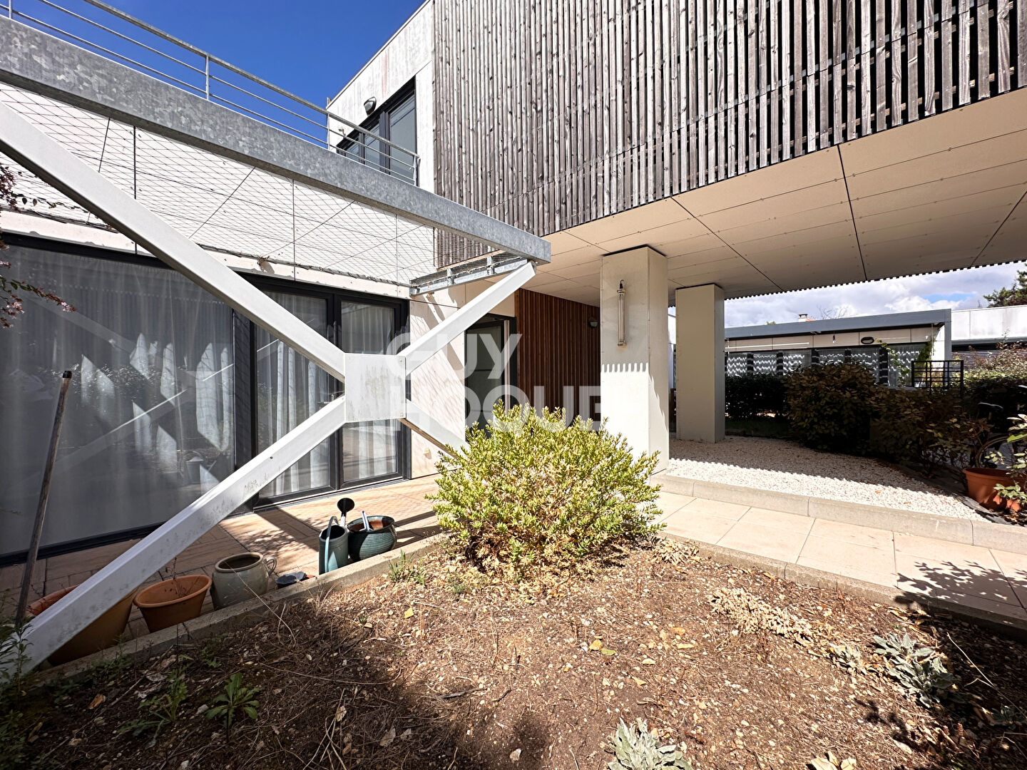 Appartement de 2 pièces (55 m²) en vente à LA ROCHELLE