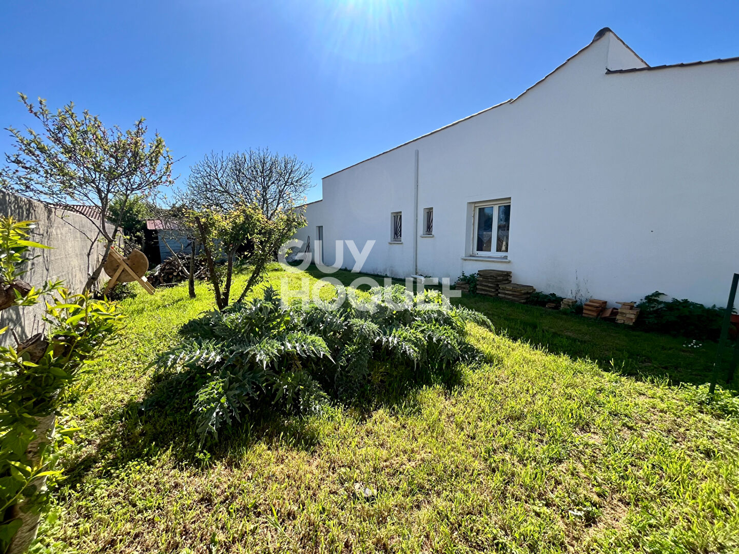 Maison à vendre à Charron - Référence 8168