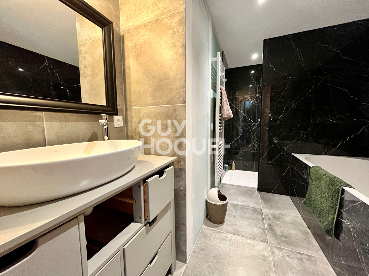 Maison 148 m2 - L'houmeau (17137) - Maison contemporaine, matériaux d'exception