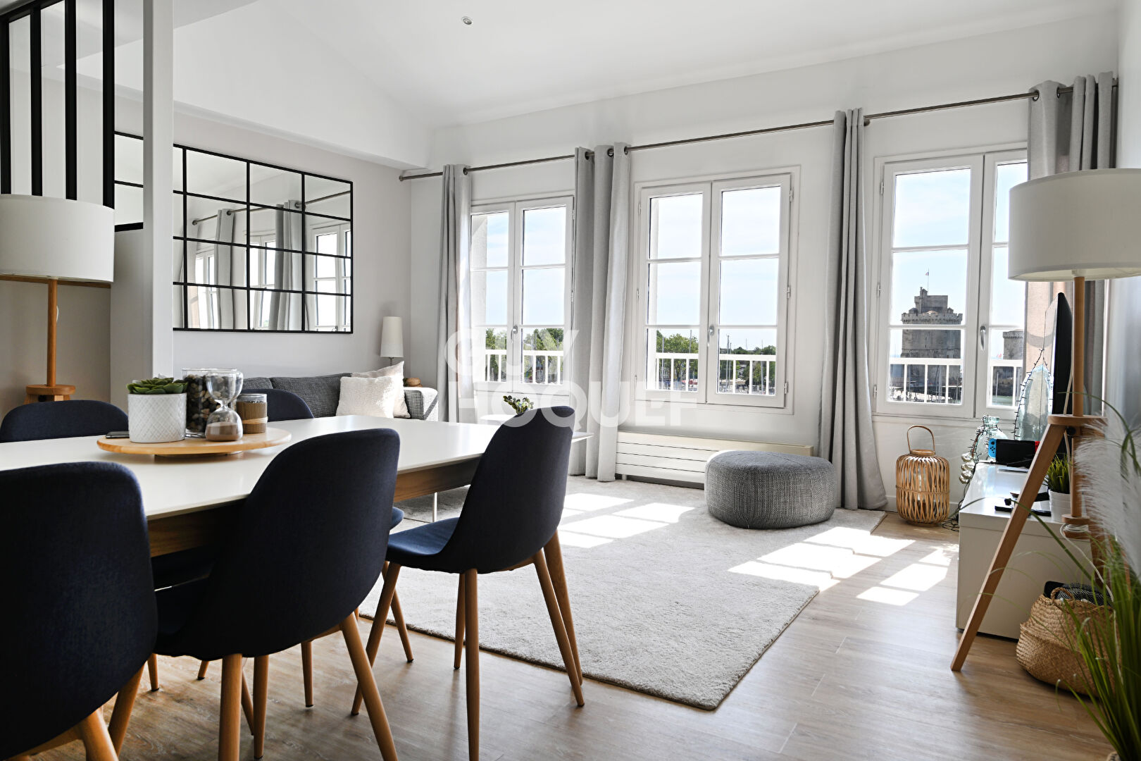 Appartement d'exception avec vue imprenable sur le Vieux Port à La Rochelle