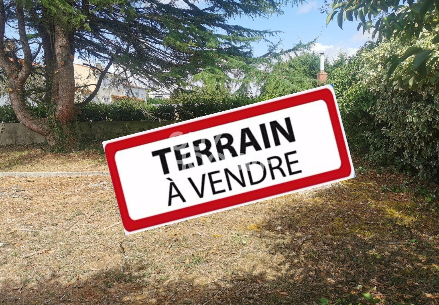 Terrain à vendre à Saint Xandre - Référence 8339