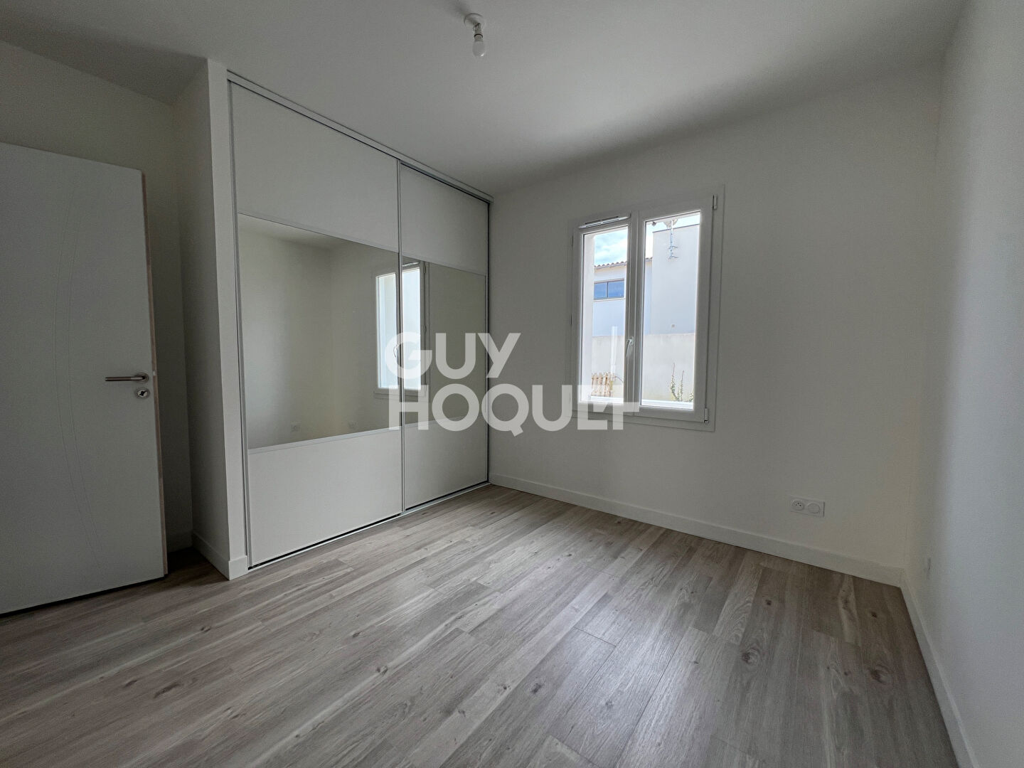 EXCLUSIVITÉ Maison plain-pied neuve avec garage double