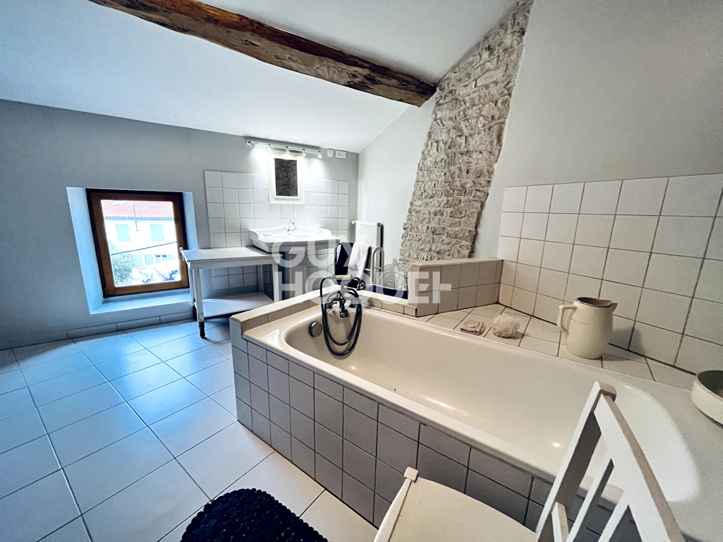 Vente d'une maison 7 pièces à CRAMCHABAN