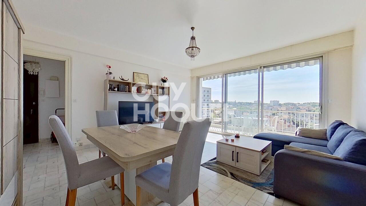 Appartement 2 pièces lumineux avec balcon ? La Genette, La Rochelle