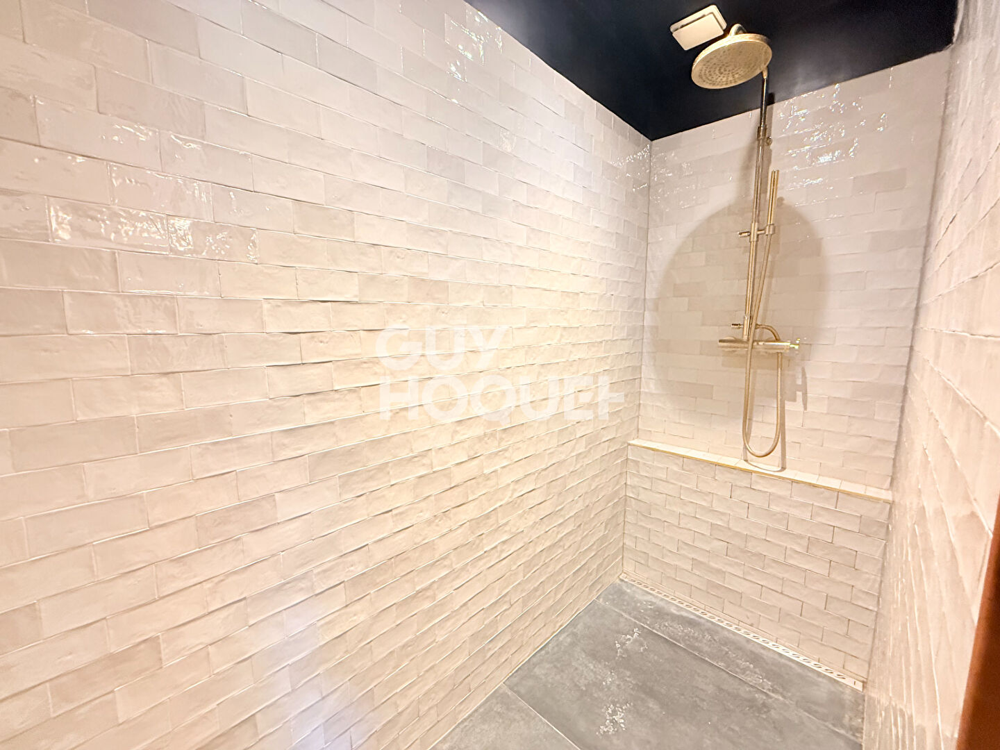 Maison à vendre à Lagord - 4 pièces, 3 chambres, très bon état