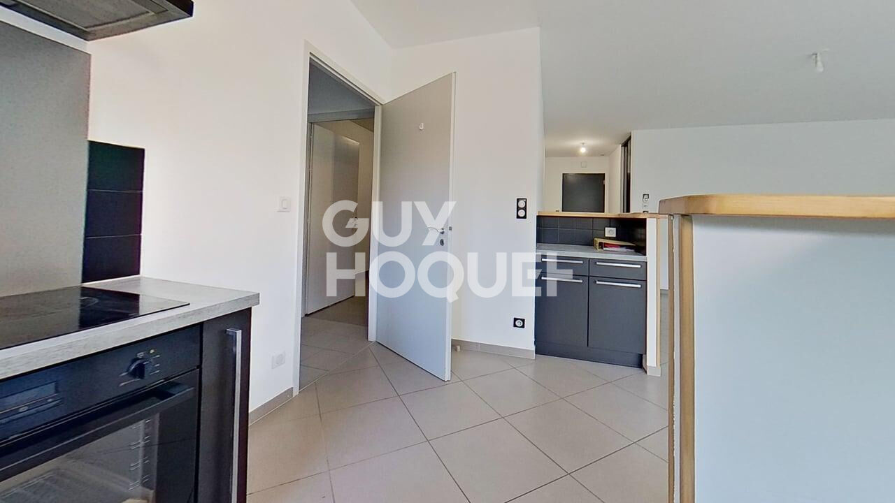 Maison à vendre à Périgny - 4 chambres, garage et jardin