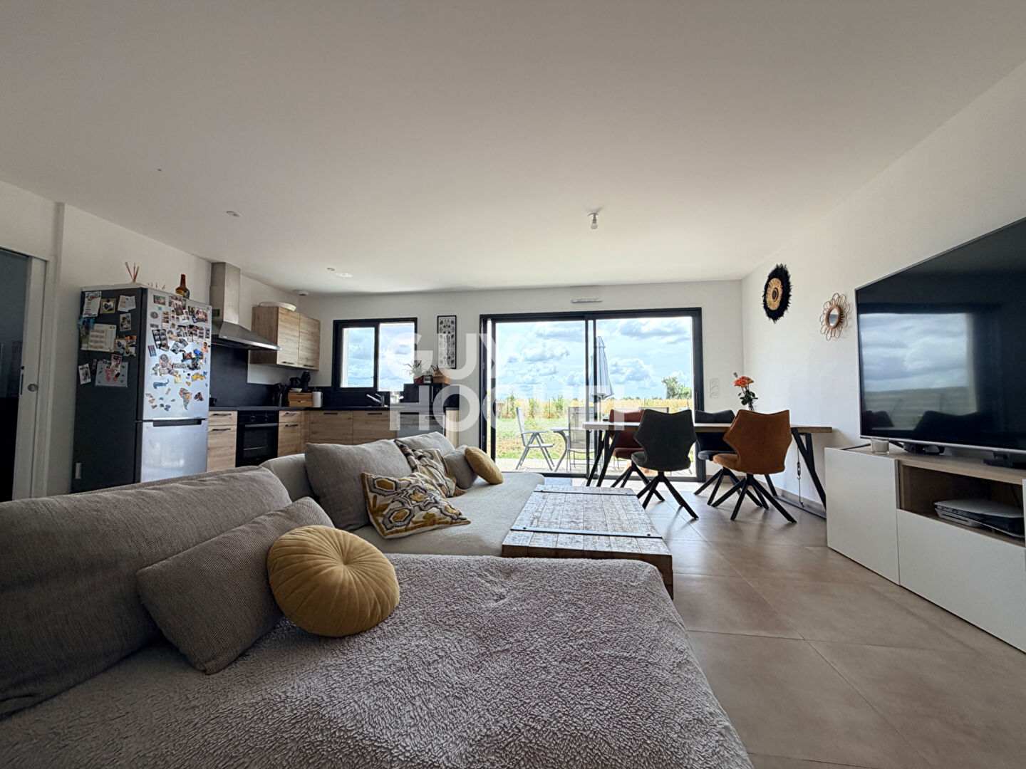 Maison 4 pièces plain pied avec jardin et garage à vendre à Ferrières - 320 250 €