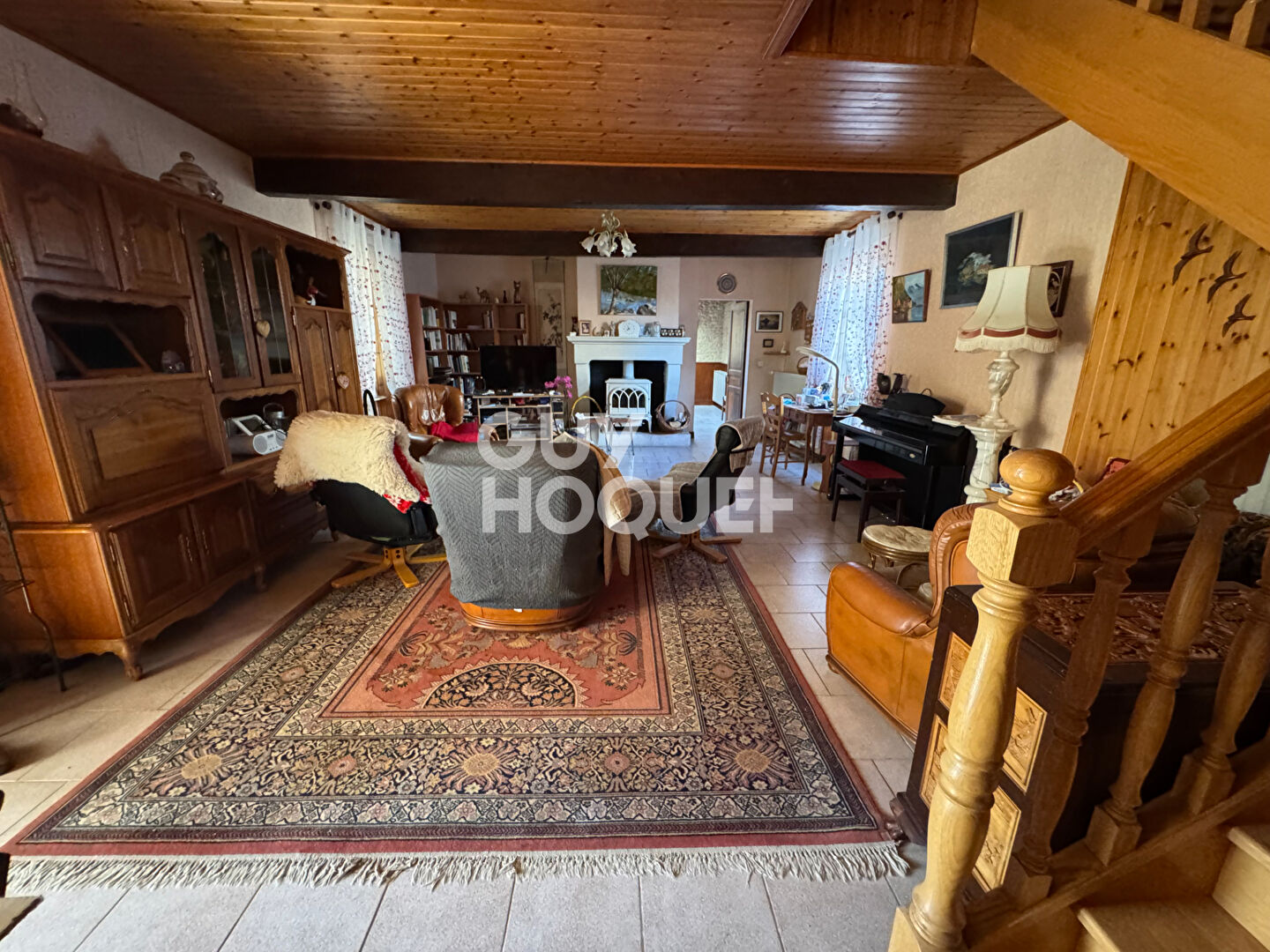 À 9 km de La Rochelle - Magnifique longère en pierre sur une parcelle de 2178m².