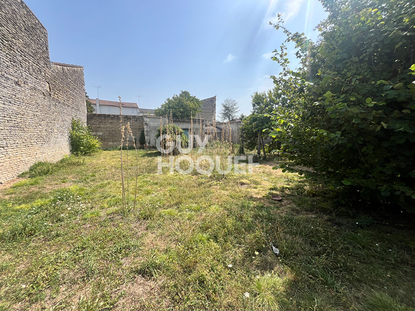 Ensemble Immobilier à Fort Potentiel - Mauzé-sur-le-Mignon (79)