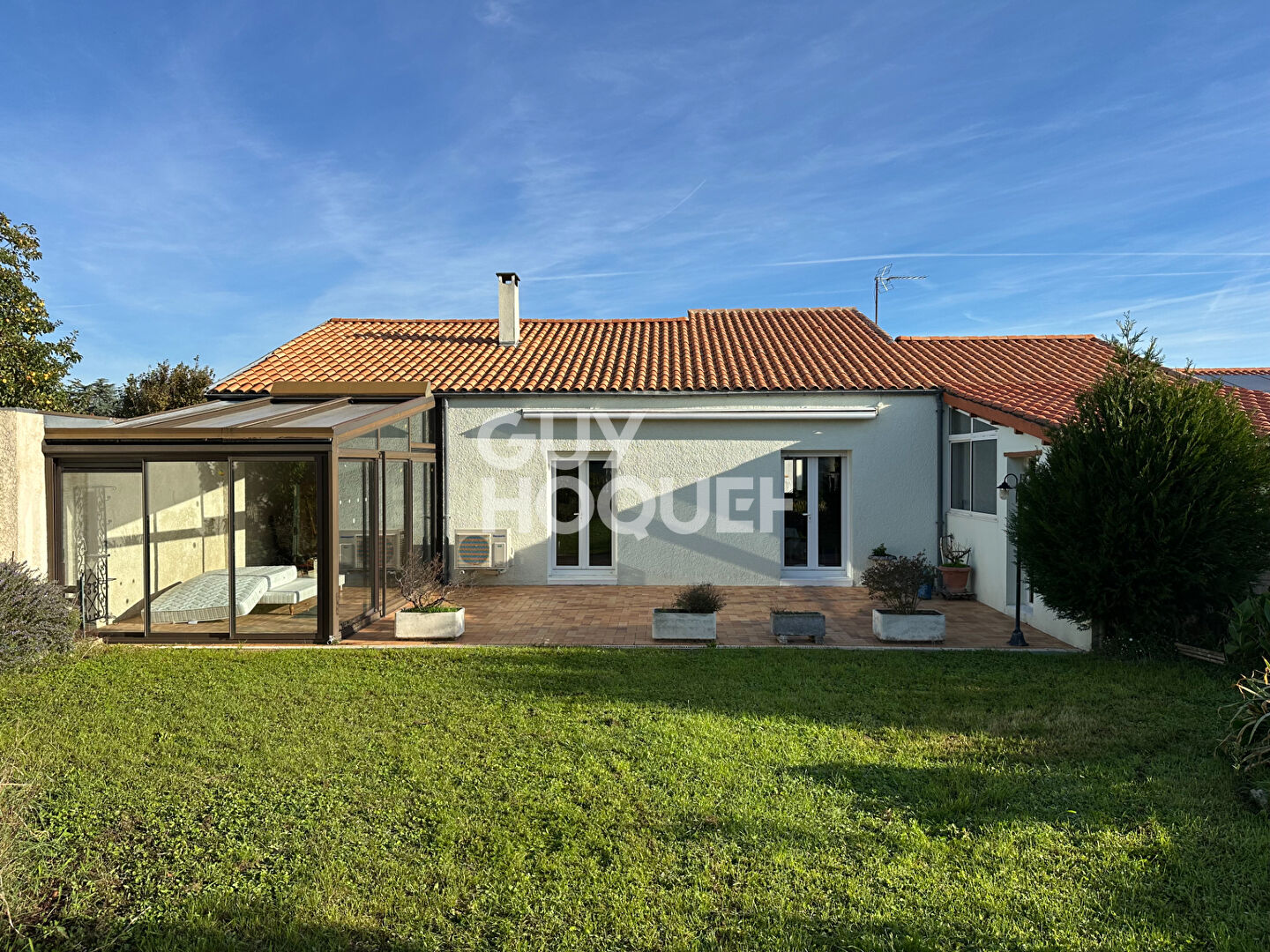 Maison à vendre à Saint Xandre - 4 chambres, jardin et garage