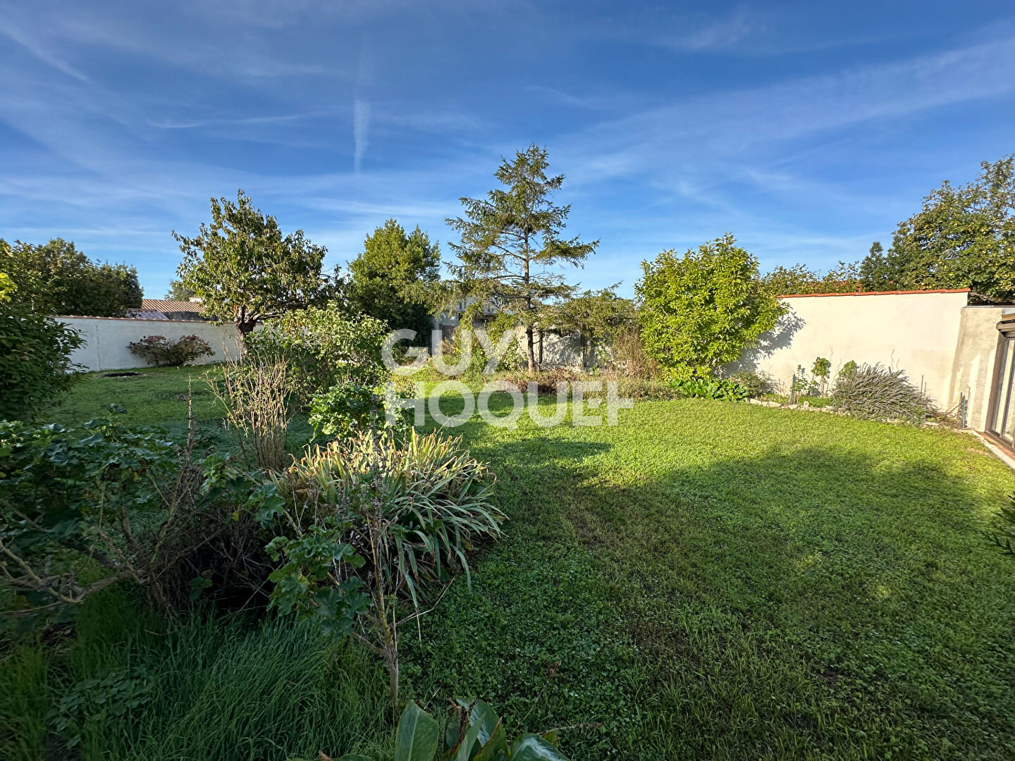 Maison à vendre à Saint Xandre - 4 chambres, jardin et garage