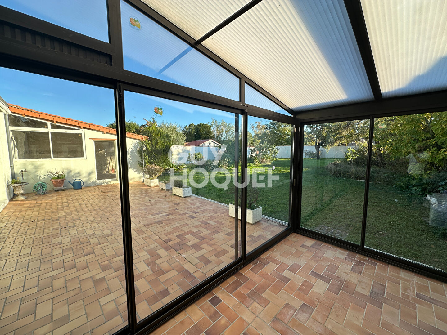 Maison à vendre à Saint Xandre - 4 chambres, jardin et garage