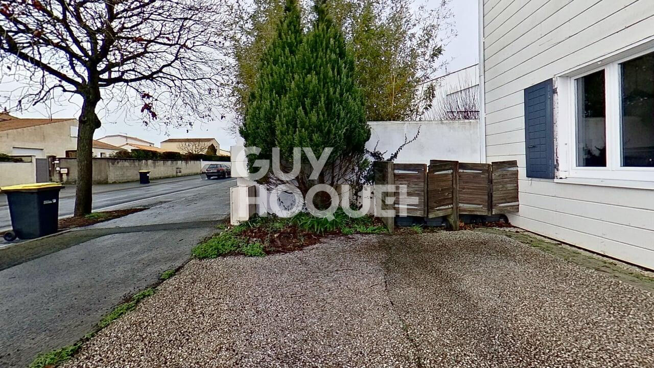 Maison à vendre à LAGORD divisée en 2 logements