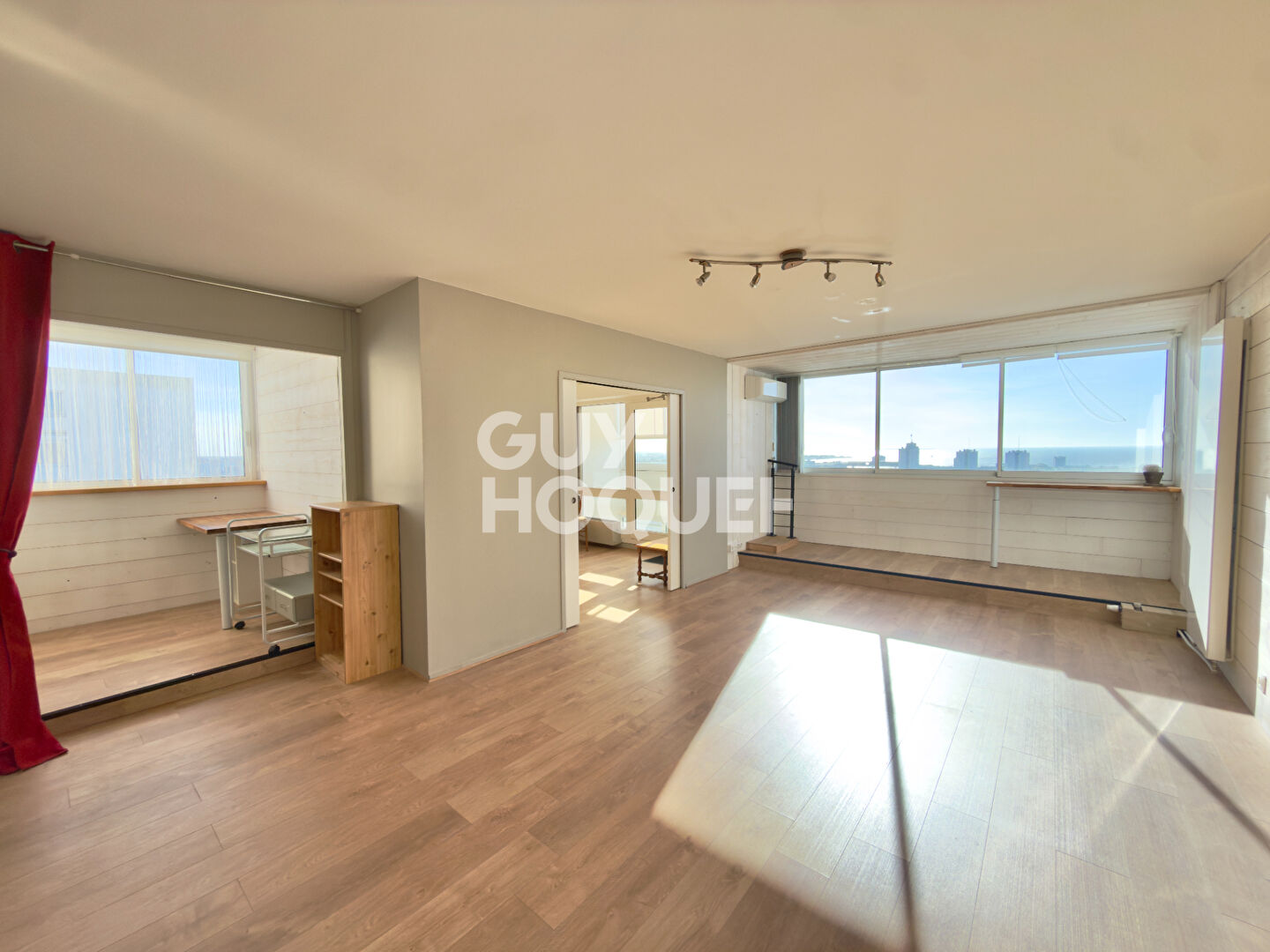 À vendre : Appartement lumineux avec vue mer à La Rochelle