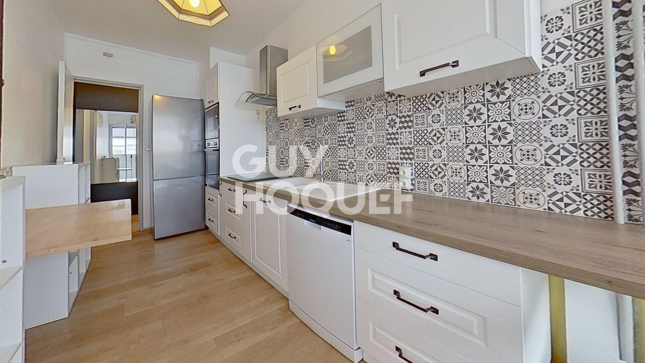 À vendre : Appartement lumineux avec vue mer à La Rochelle