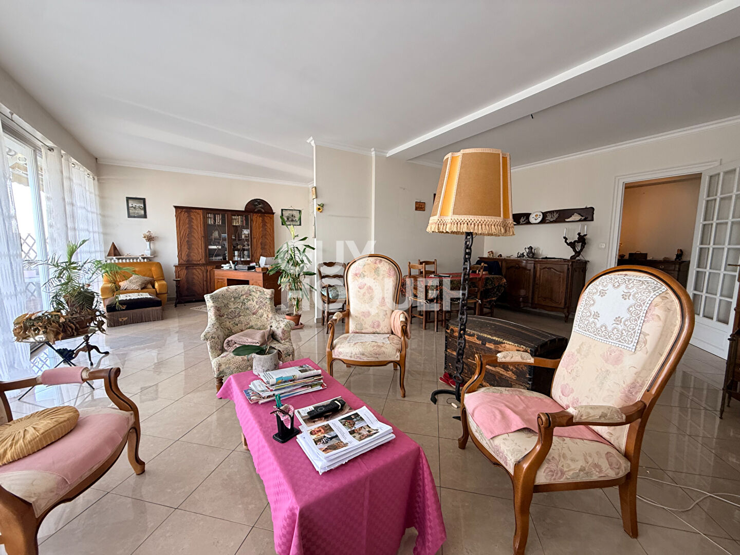 Appartement 4 pièces à vendre à La Rochelle - Vue dégagée, garage et caves