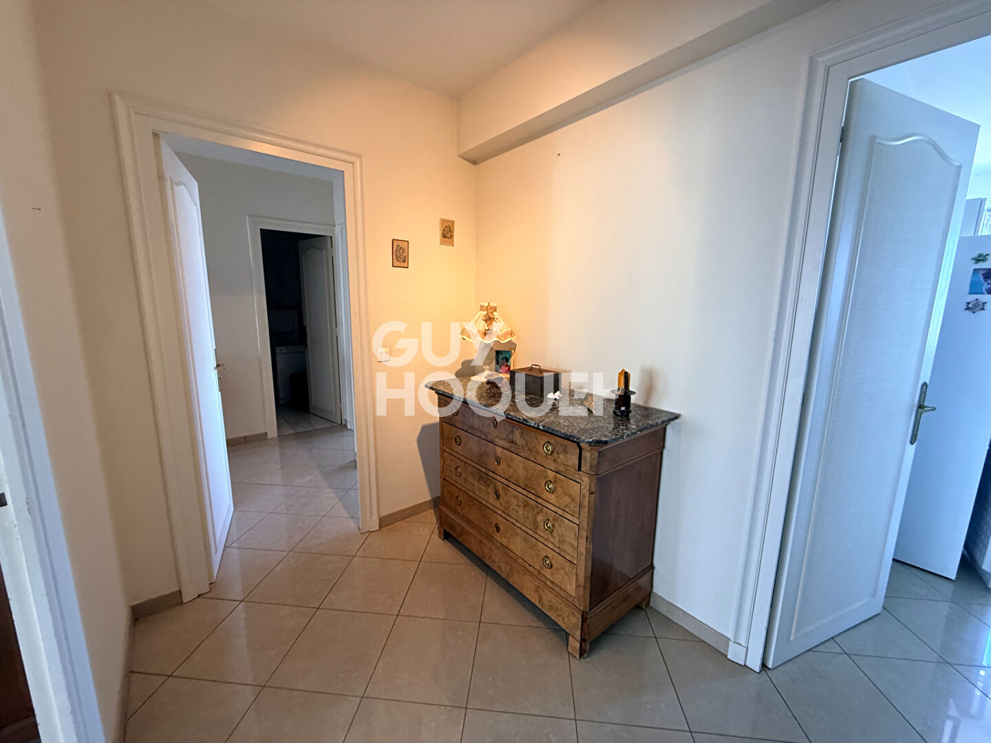 Appartement 4 pièces à vendre à La Rochelle - Vue dégagée, garage et caves