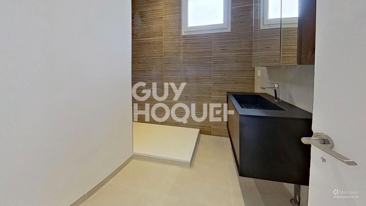 Maison  entièrement rénovée à vendre à Nieul sur Mer