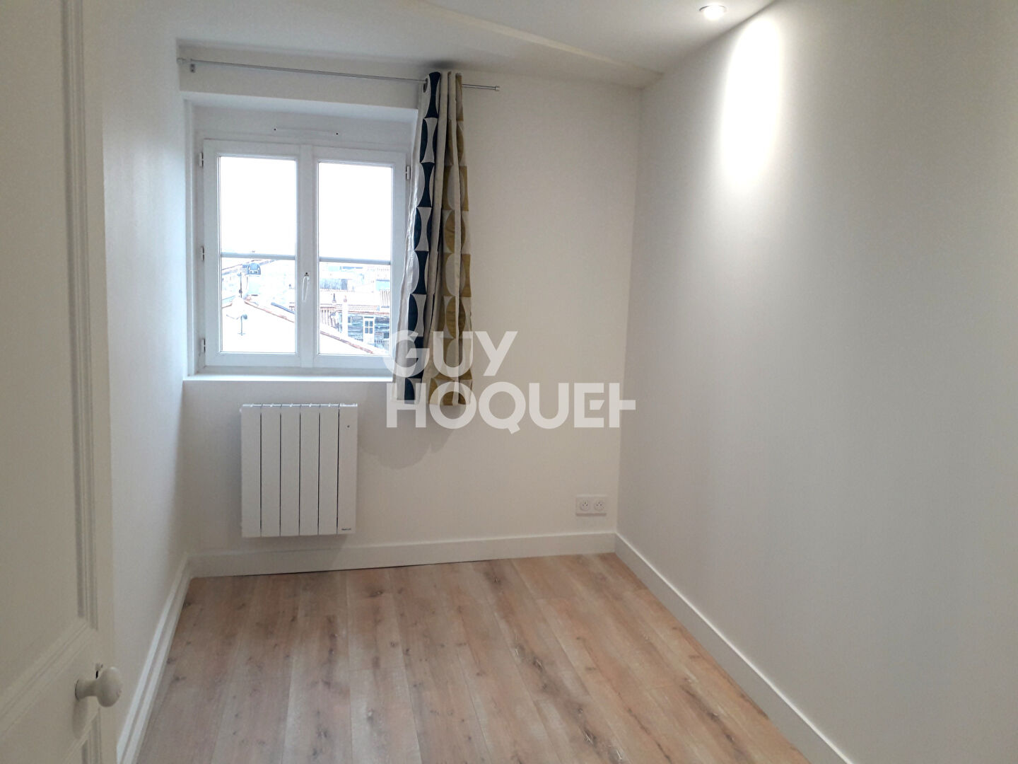 LOCATION d'un appartement T2 (41.5 m²) à LA ROCHELLE