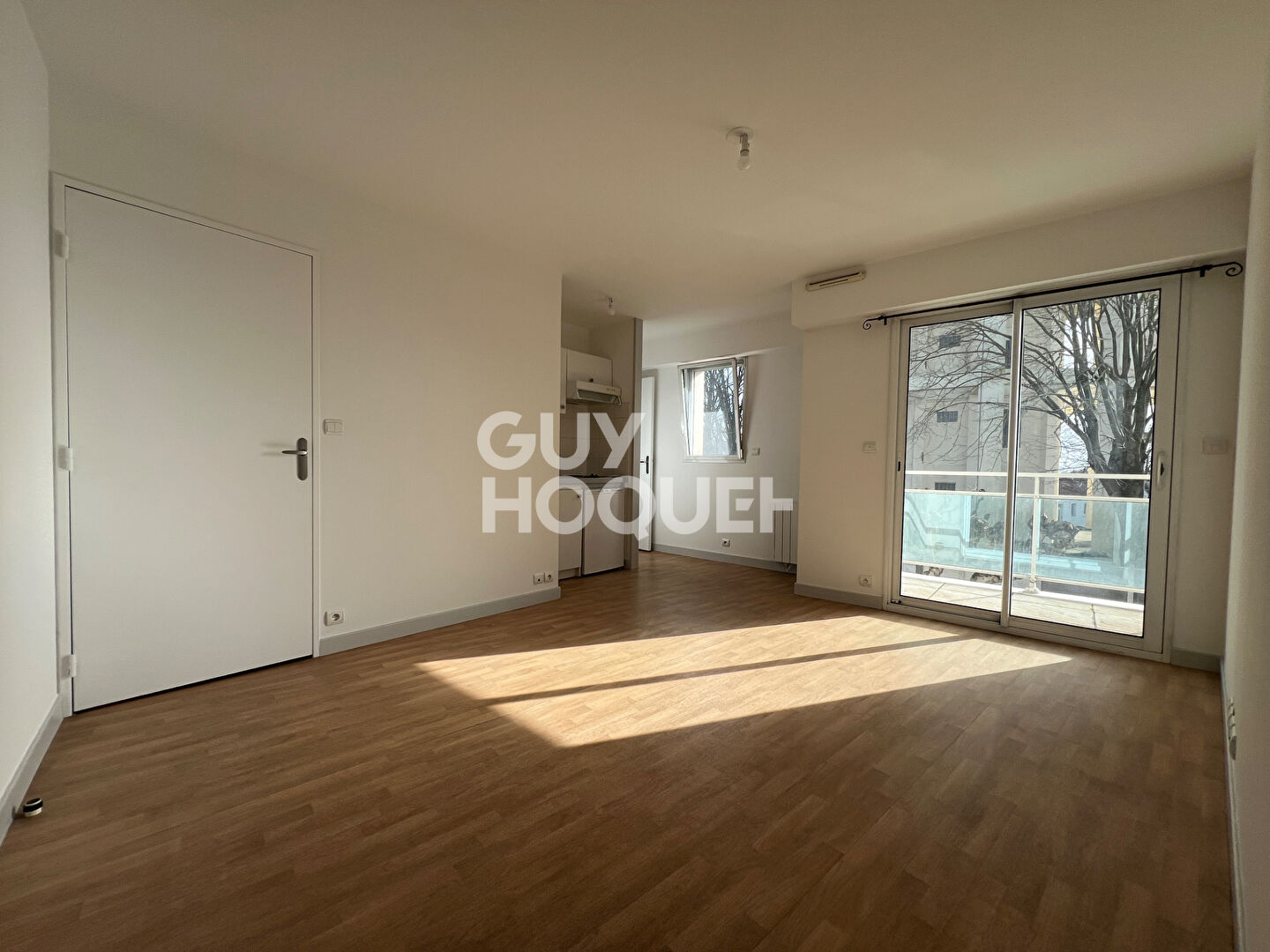 Appartement La Rochelle 2 pièces & balcon (ascenseur)