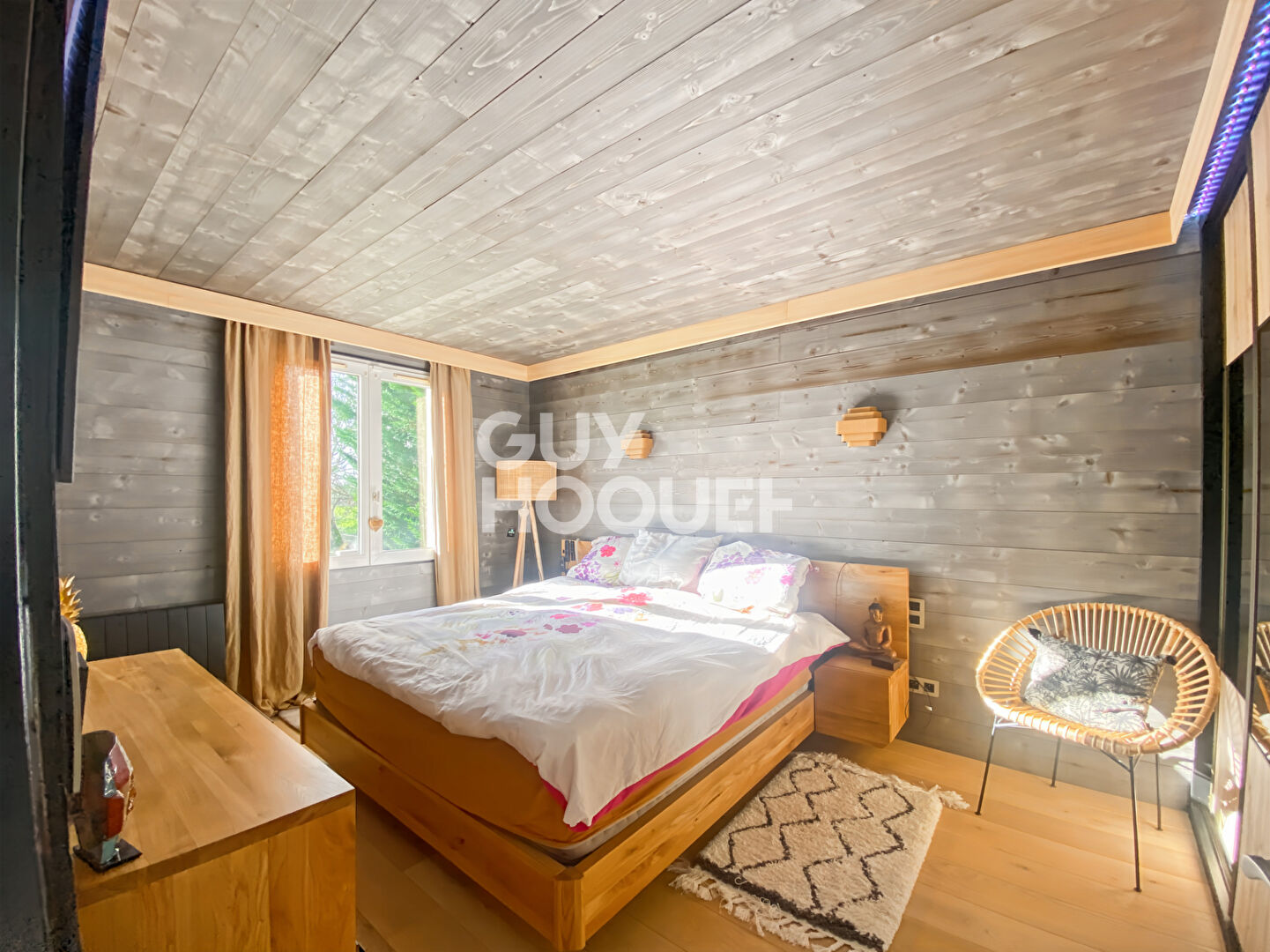 Maison Sainte Soulle 5 pièce(s) 133,34 m2  - Installez votre activité : Maison de plain-pied + Hangar + Terrain constructible 3 600 m²