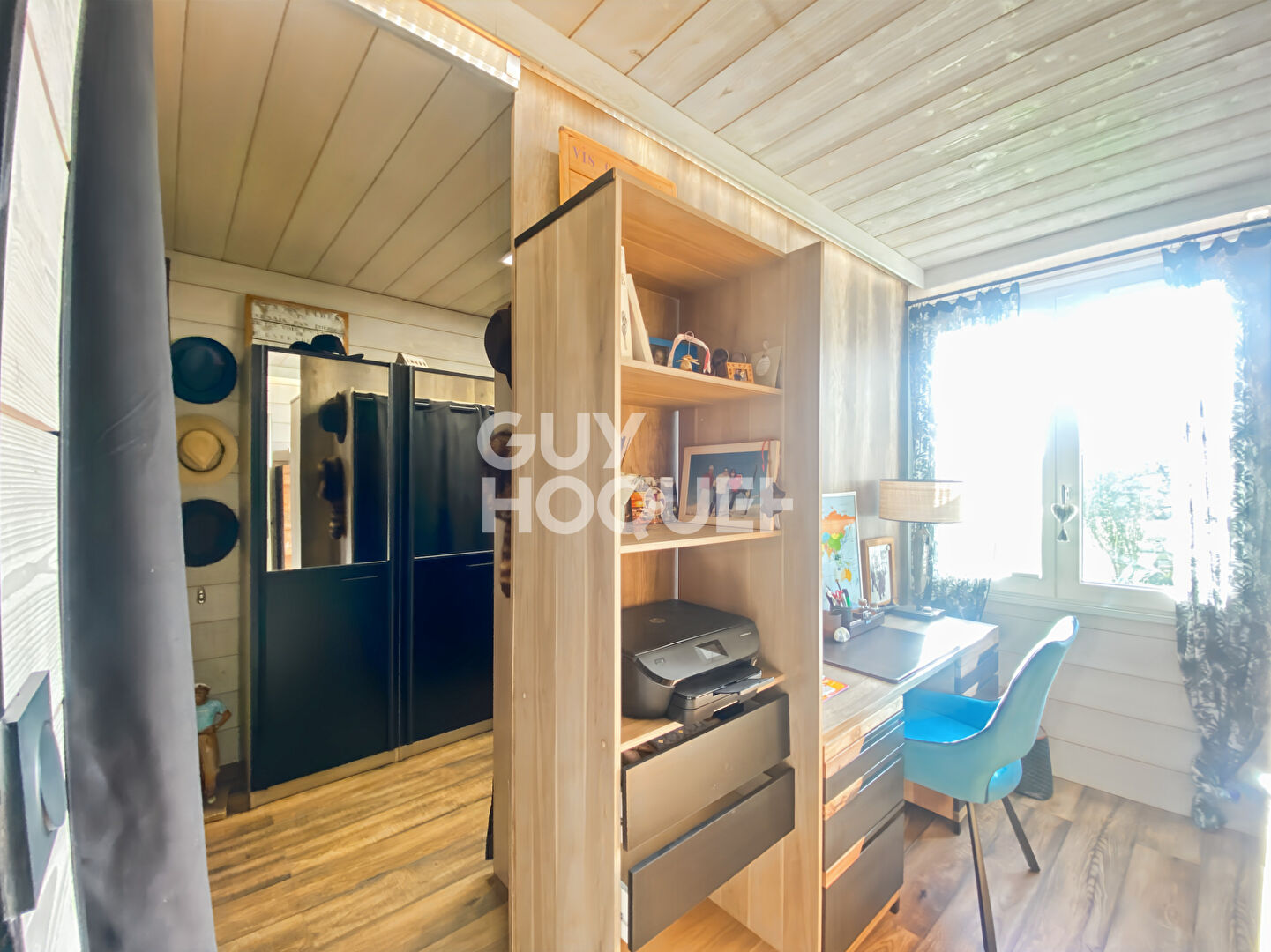 Maison Sainte Soulle 5 pièce(s) 133,34 m2  - Installez votre activité : Maison de plain-pied + Hangar + Terrain constructible 3 600 m²