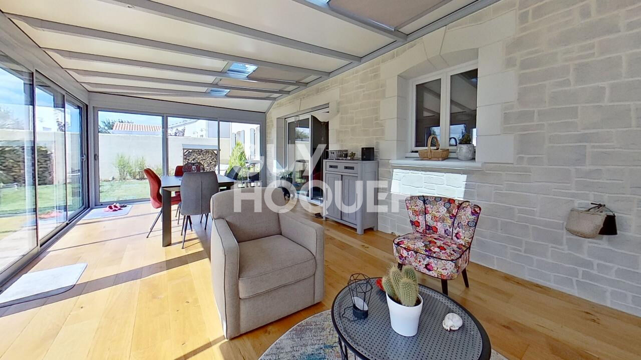 VILLEDOUX : maison 6 pièces  (146 m²) en vente