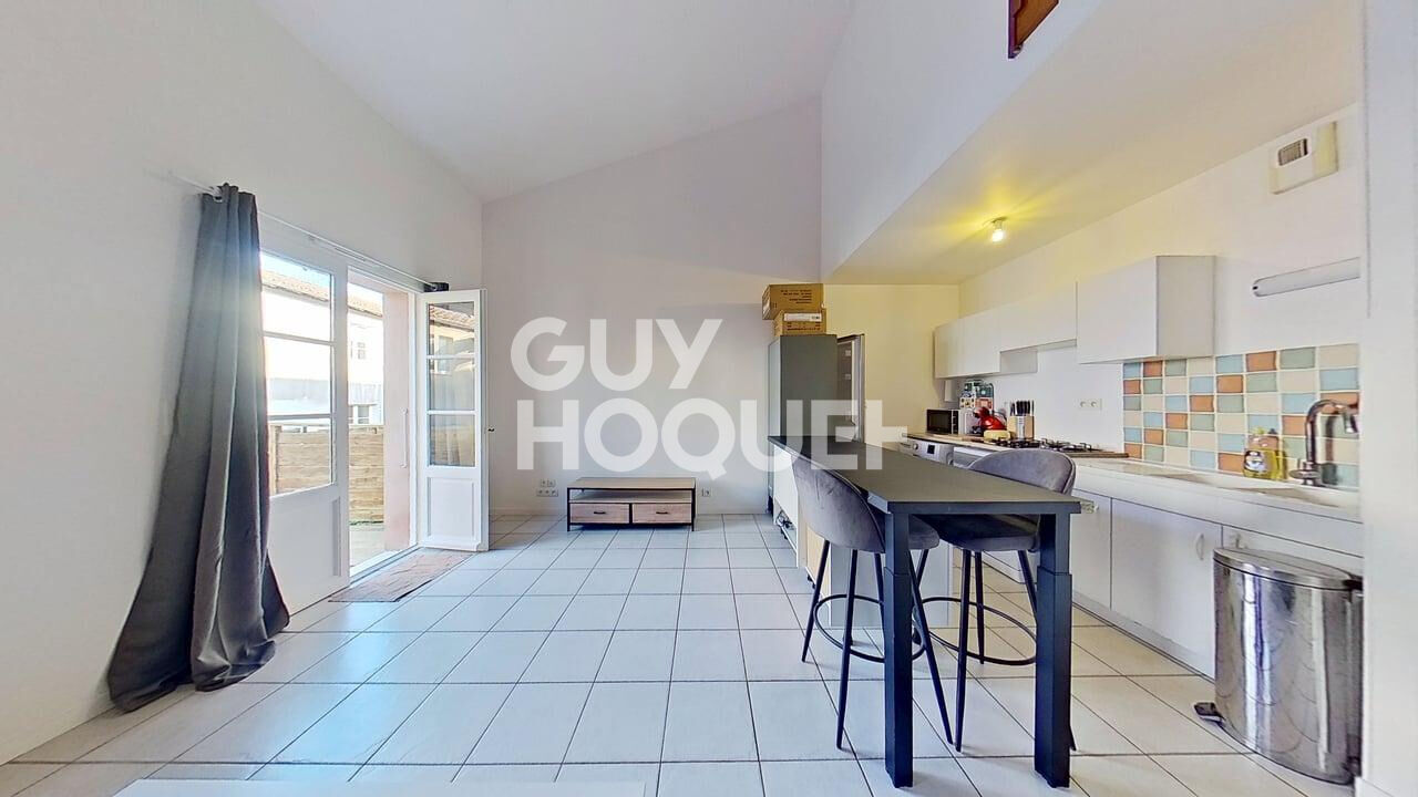 Maison récente 3 pièces à vendre à Courçon - 100 000 