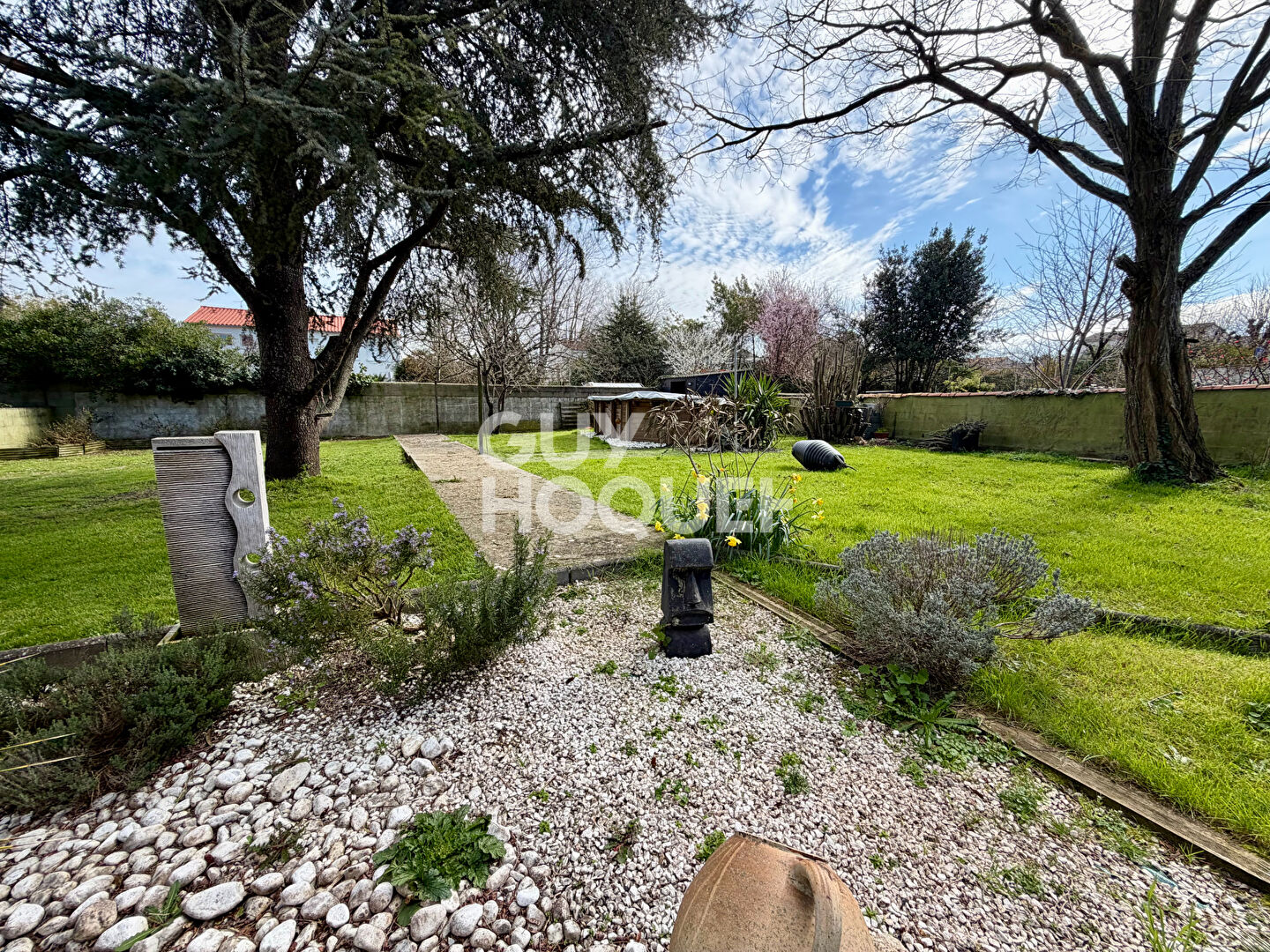 Maison familiale 124 m² avec jardin arboré - Lagord