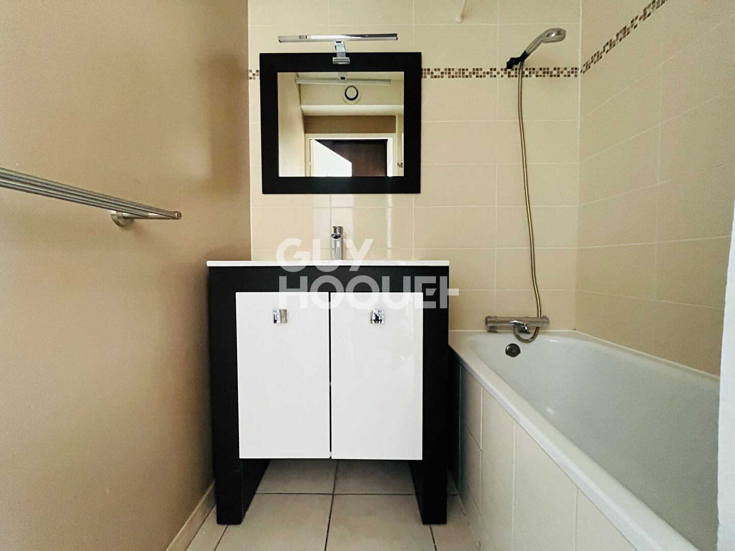 Appartement lumineux 1 pièce à vendre à La Rochelle Les Minimes