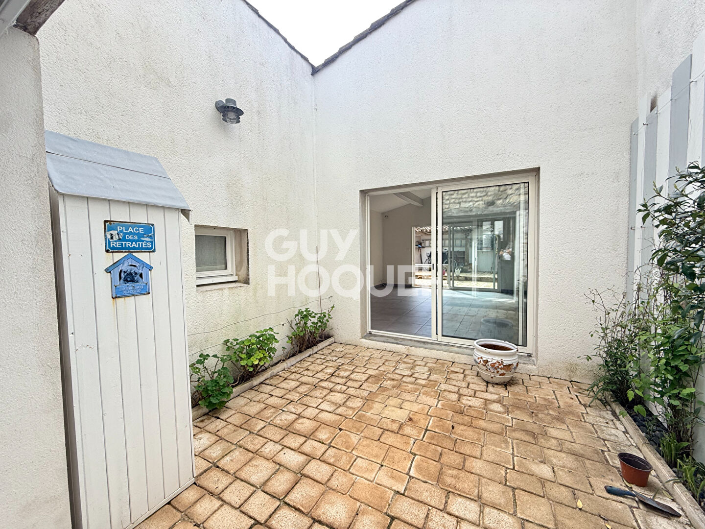 Maison 5 pièces à vendre à La Flotte, secteur Port, plein sud