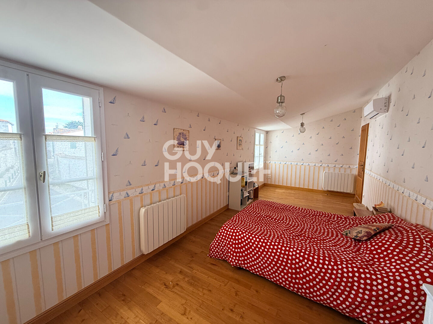 Maison 5 pièces à vendre à La Flotte, secteur Port, plein sud